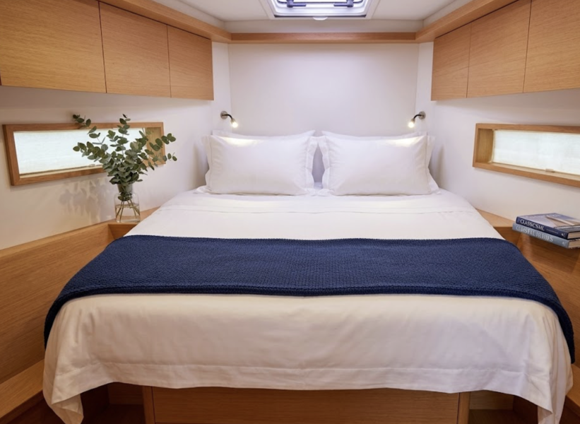 SOLARIS 44